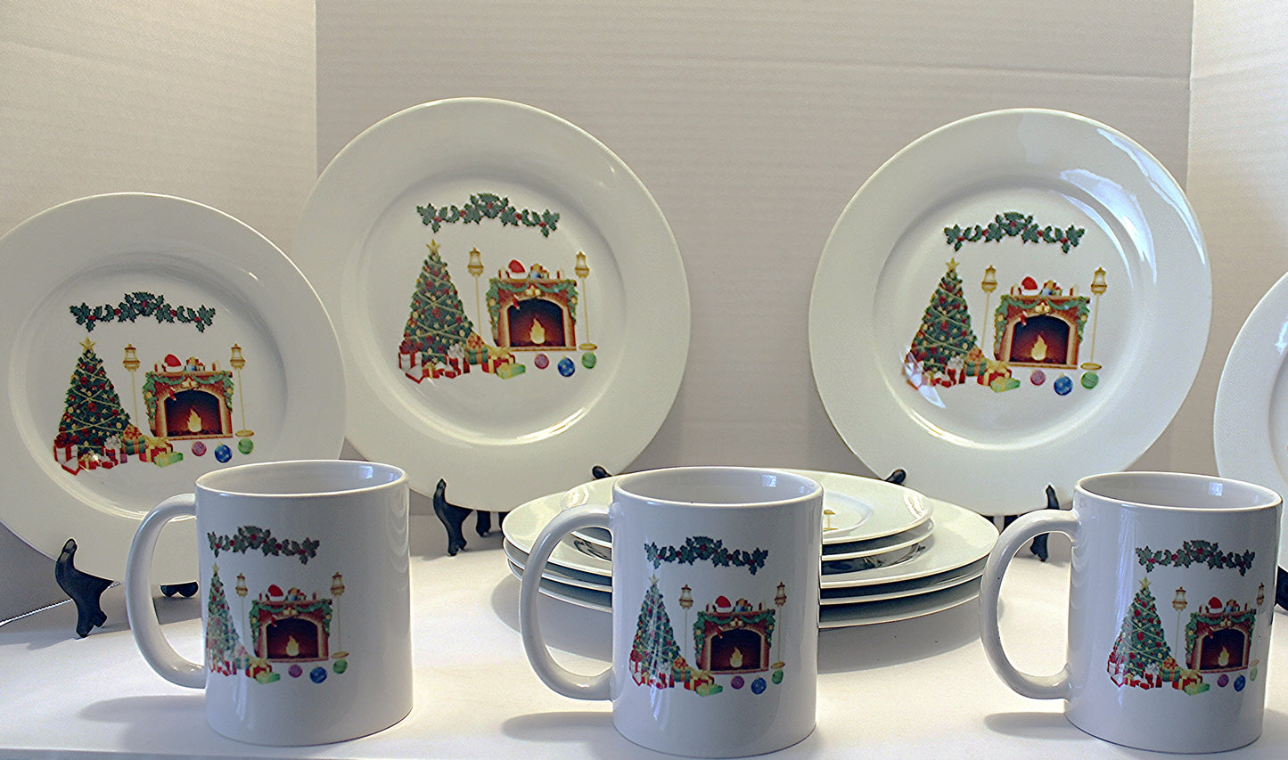 Christmas Dinnerware-Set of 4