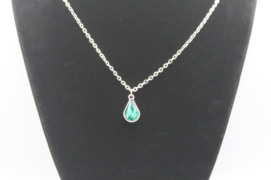 Green Teardrop Necklace