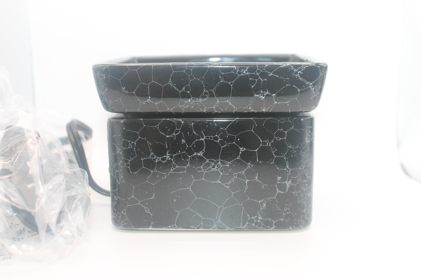 Black Marbled 2-in-1 Warmer