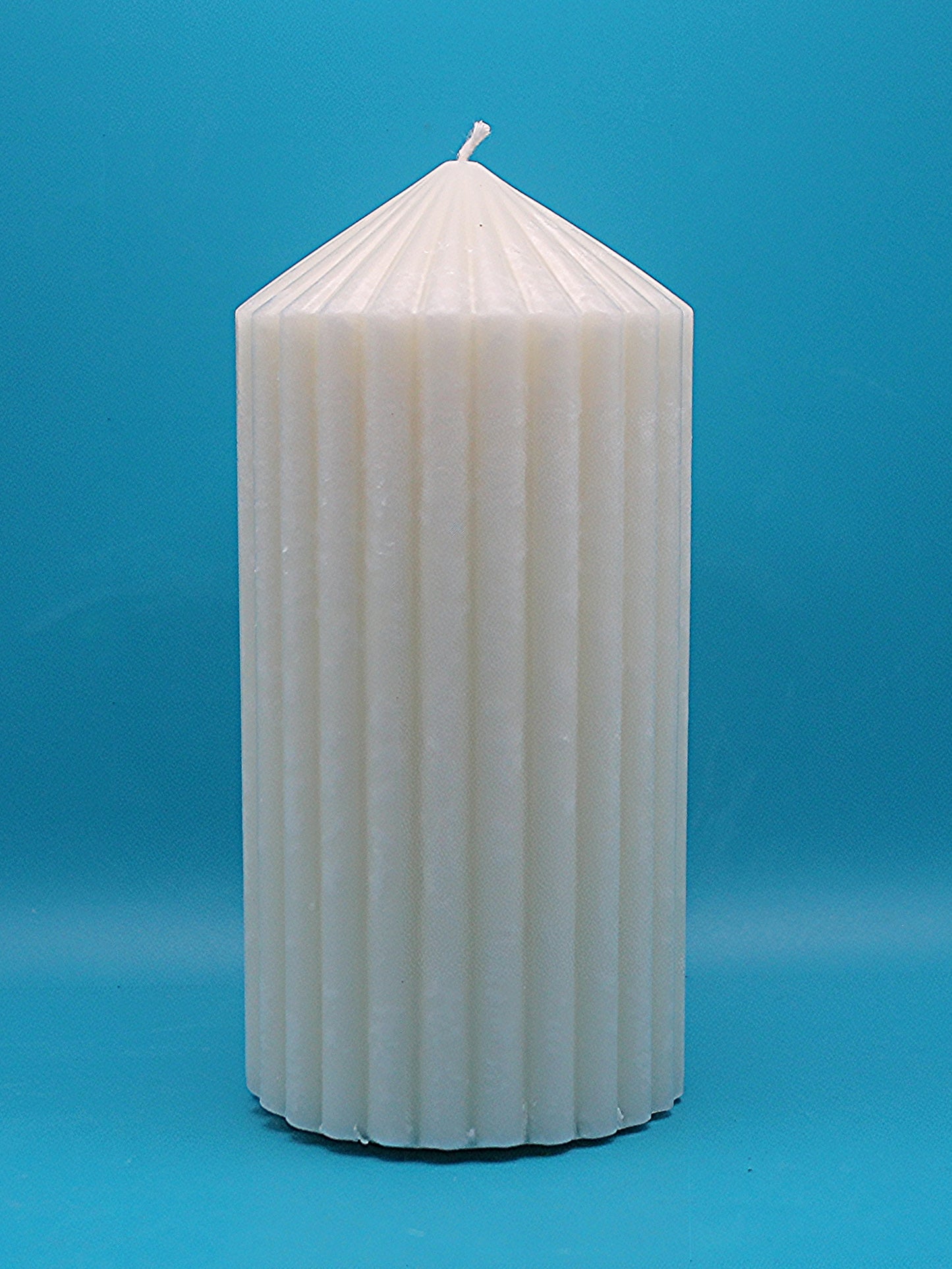 Unscented White Rib Cone